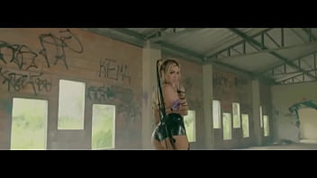 Atributodeandreinabravo