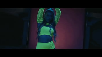 Atributodeandreinabravo