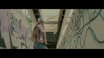 Atributodeandreinabravo