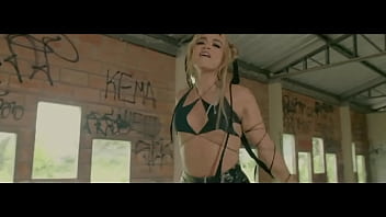 Atributodeandreinabravo