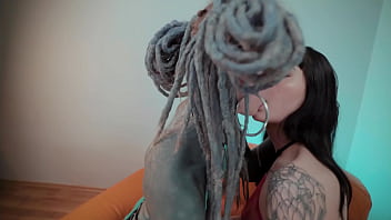 Alternative teen gets anal fucked and has orgasm on big toys