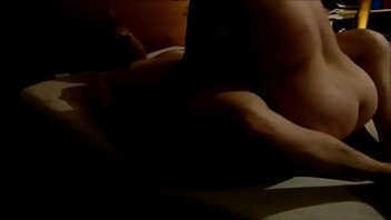 Freundin steckt faust in mich rein