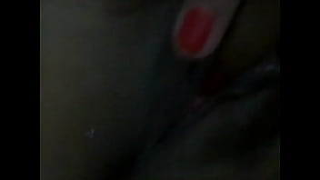 Três dedos na bucetinha