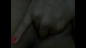 Três dedos na bucetinha