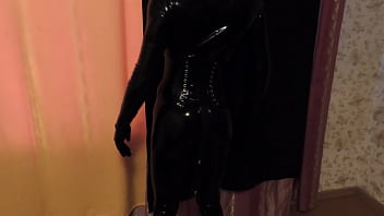 Moni Latex Syssi Bou thumbnail