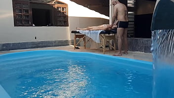 Massage in the pool the therapist couldn't hold back and made her cum in his mouth