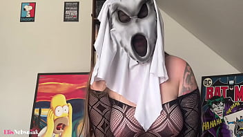 Loira gostosa se fantasia e faz festa de halloween particular se masturbando até gozar elis nebsniak