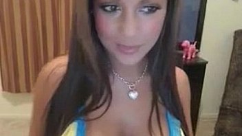 Hot babe beauty body show on webcam