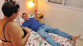 Padrasto fodendo a enteada antes da festa junina