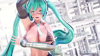 Miku keeps dancing for everyone