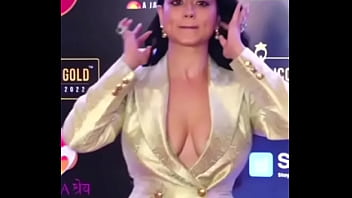 Indian hot boobs