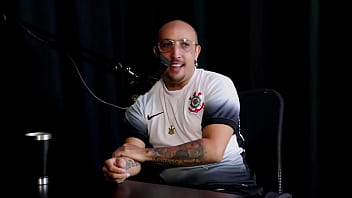 Já atendeu homens teve uma namorada na cadeia e conheceu a esposa na rede social thiago barão sheer red