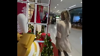 Did you know that in thailand many celebrate christmas even though most don't follow the traditional holiday beli