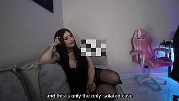 The delivery guy didn't even expect to have rough sex with a porn actress this evening