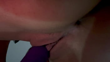 Se masturba rico ocmo una rica diablita