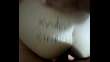 Amiga de cuarentena se presto para verificar mi canal