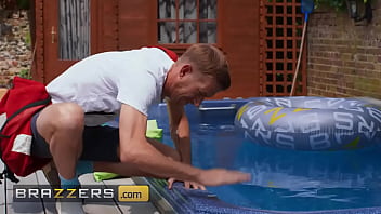 Gift copy and watch full caramella del x video