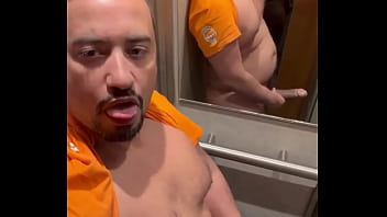 E aí encara ou vai correr como as francesas fazem alors tu encaisses ou tu vas t’enfuir comme le font les f