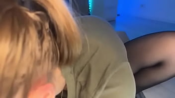 Masturbate with amazing amateur