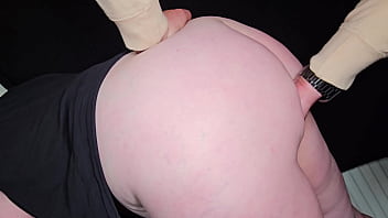 Fast and secret sex with a secretary