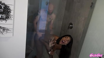 Naomi simone’s ebony body gets pounded by brian omally in shower heat