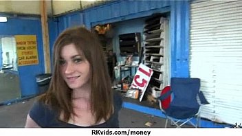 Amateur Has Sex For Some Quick Cash 20 thumbnail