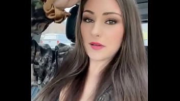 Happy saturday this kitty is gettin out