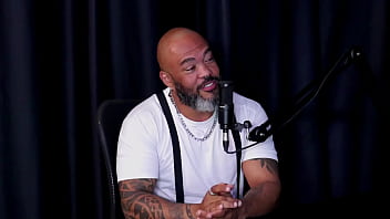 Safada faz uma dança sensual após falar que não faz sexo anal gosta das preliminares adora chupar transou em trilha e seus fetiches sweet karolzinha watch sheer red