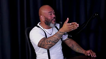 Safada faz uma dança sensual após falar que não faz sexo anal gosta das preliminares adora chupar transou em trilha e seus fetiches sweet karolzinha watch sheer red