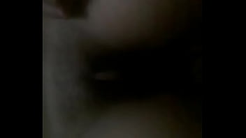 Novinha safada na siririca