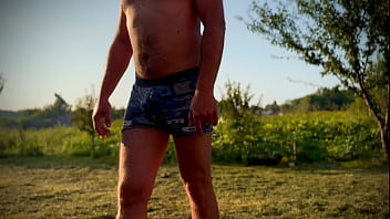 Easy peeing outdoors how warm