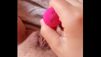 Milf si apre la fica