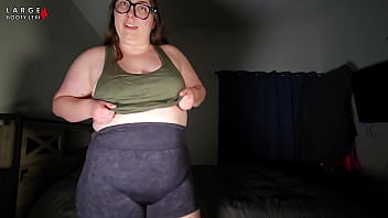 Sports bra try on boob bounce tests naked twerk tease 4k landscape