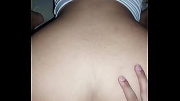 Intenta no correrte dentro de mi desafío de coño apretado creampie de vaquera inversa