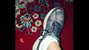 Queens shoe and sock removal