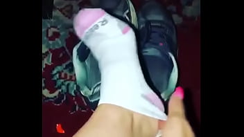 Queens shoe and sock removal