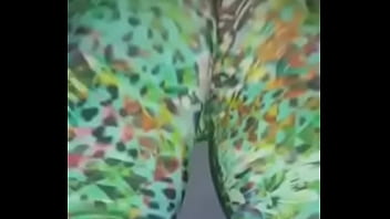 Casadinha safada vai malhar com a bucetinha molhada e deixa personal louco