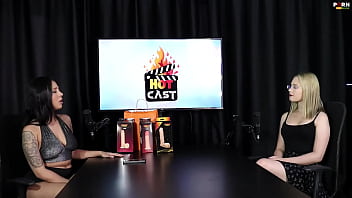 Veja a entrevista safada e cheia de putaria com a vivan lola e nossa saudosa vitória beatriz no porn cast brazil parte 1 watch sheer red