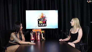 Veja a entrevista safada e cheia de putaria com a vivan lola e nossa saudosa vitória beatriz no porn cast brazil parte 1 watch sheer red