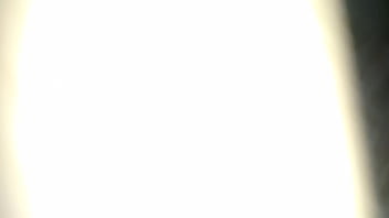 Milf se relaja con polla adentro