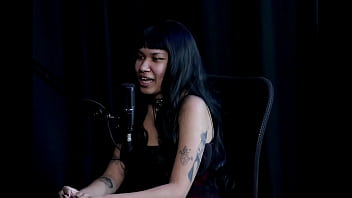 Respondeu em quem ela mama senta ou passa não sente muita dor quer ter reconhecimento e a família que a julgava indiazinha watch sheer red