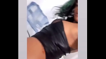 Essa raba tá passando na sua tela pra te informar que estaremos no missbumbum2015 representando o estado do distrito fed