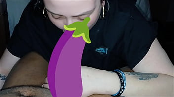 Housekeeper was turned on when she seen my dick by mistake