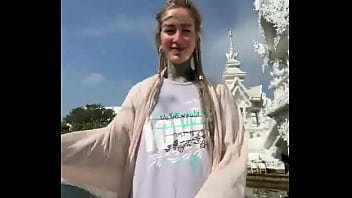 Have you ever seen a temple like this before the white temple in chiang rai is absolutely taking make