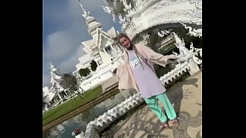 Have you ever seen a temple like this before the white temple in chiang rai is absolutely taking make