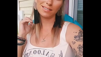 Mallory knoxx panty flash