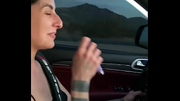 This chick knows how to drive and fuck️️️