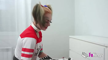 Lady medusa is the nasty harley quinn she's looking for a big cock