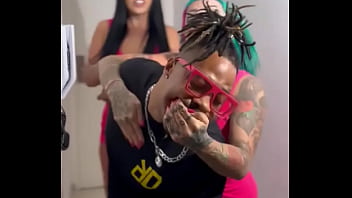 A duplinha mais safadinha do abc lolla e stella smeetss atacando em sp sequestramos o nego catra o próx p