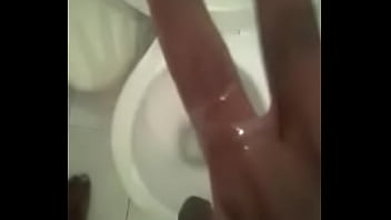 Novinho Punhetando Gostoso thumbnail